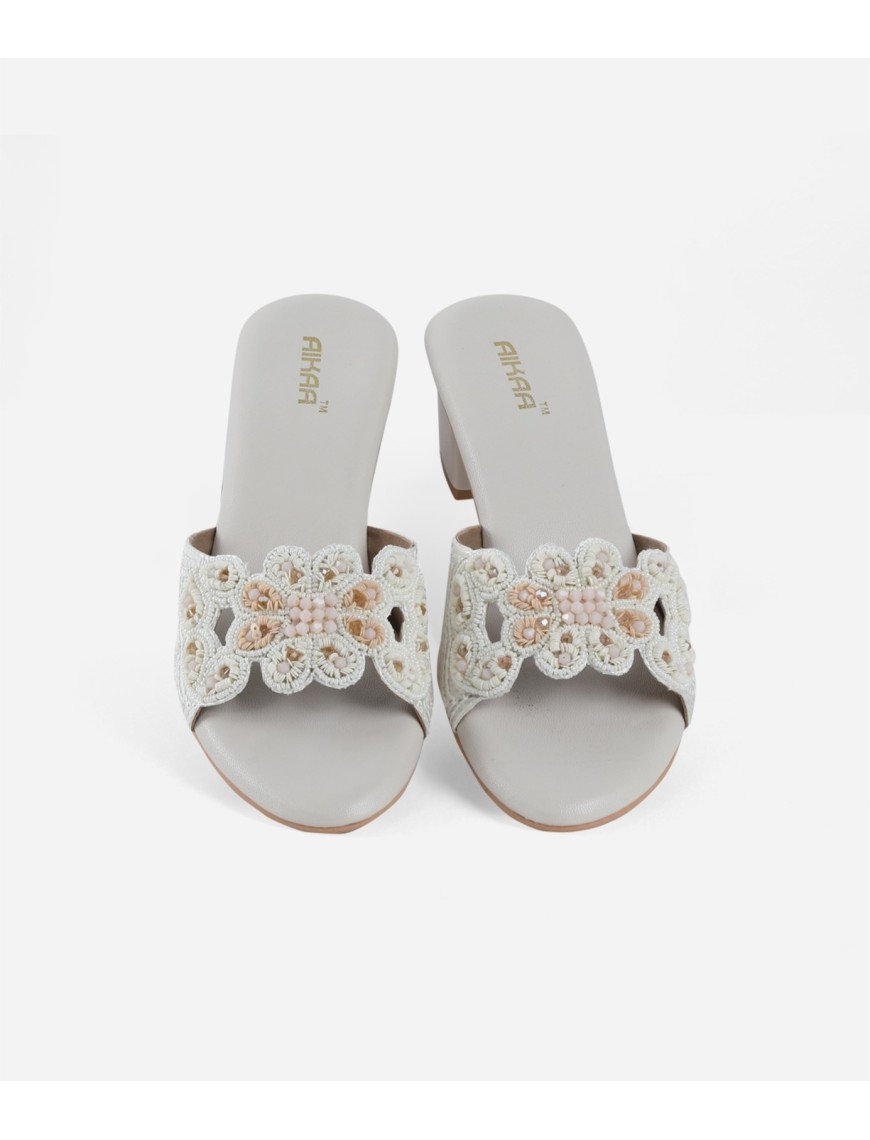AIKAA Ethnic Footwear